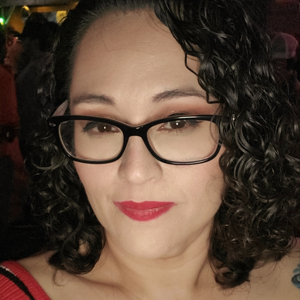 Meet your Posher, Melissa